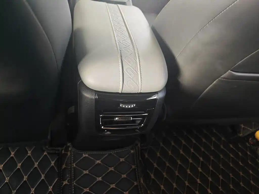 GAC Motor Shadow Leopard — фото 10