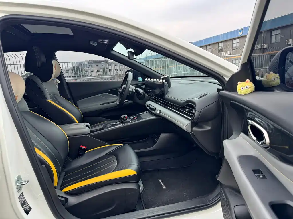 GAC Motor Shadow Leopard — фото 7