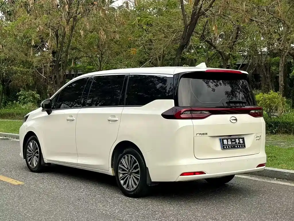 GAC Motor Trumpchi M6 — фото 8