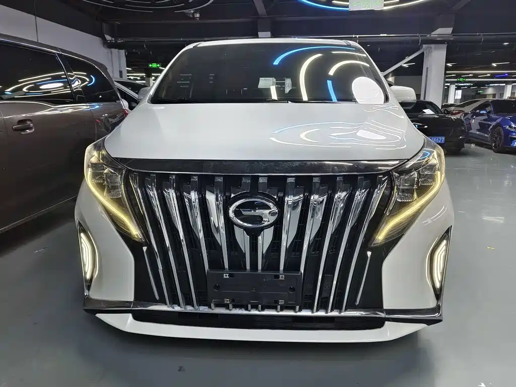 GAC Motor Trumpchi M8 — фото 2