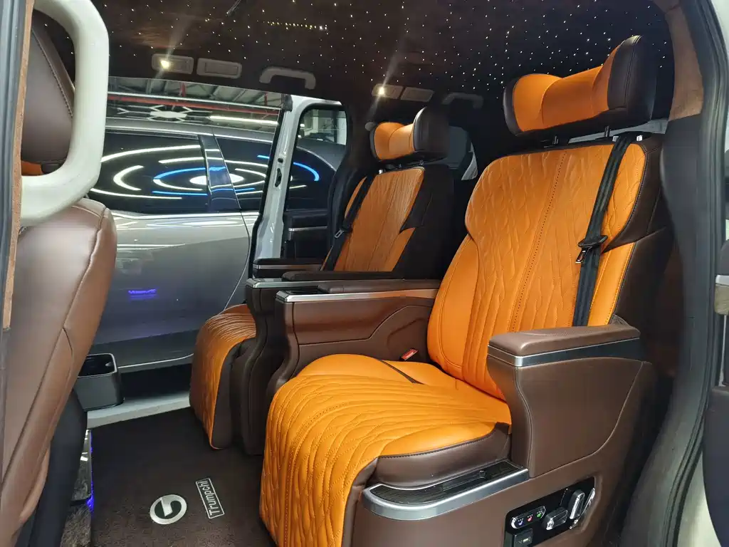 GAC Motor Trumpchi M8 — фото 14