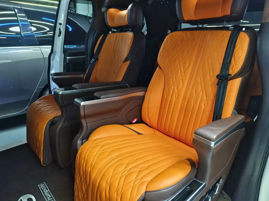 GAC Motor Trumpchi M8 — фото 15
