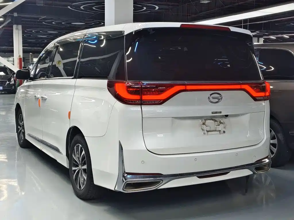 GAC Motor Trumpchi M8 — фото 16