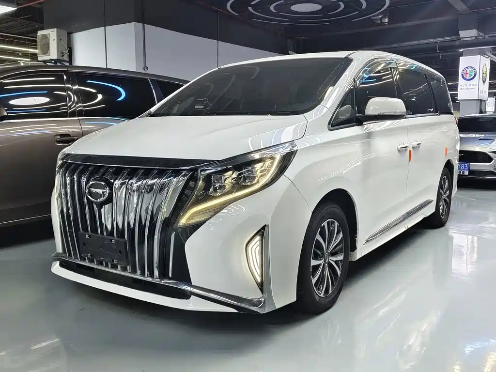 GAC Motor Trumpchi M8