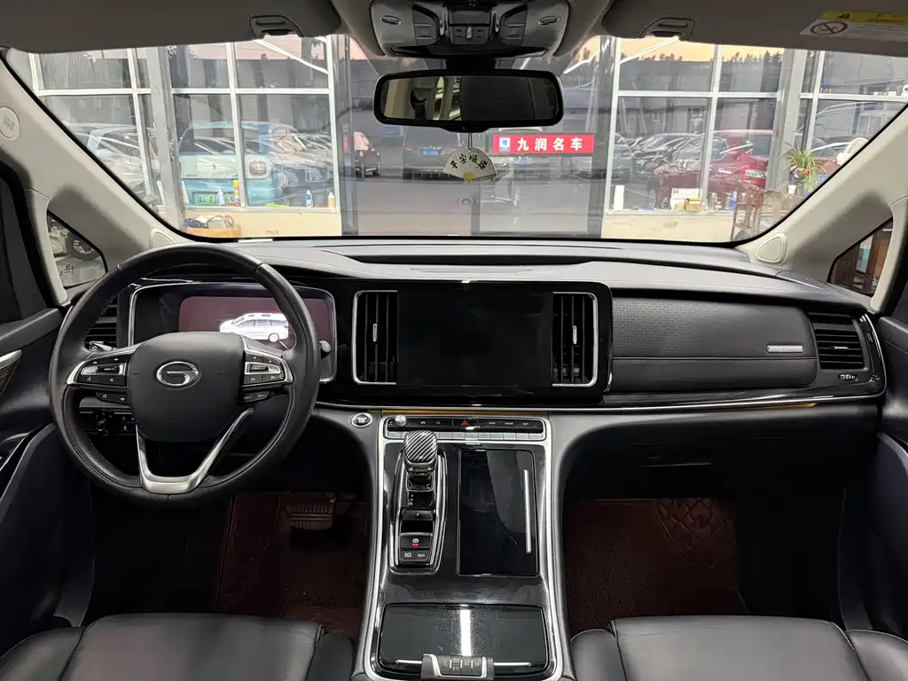 GAC Motor Trumpchi M8 — фото 8