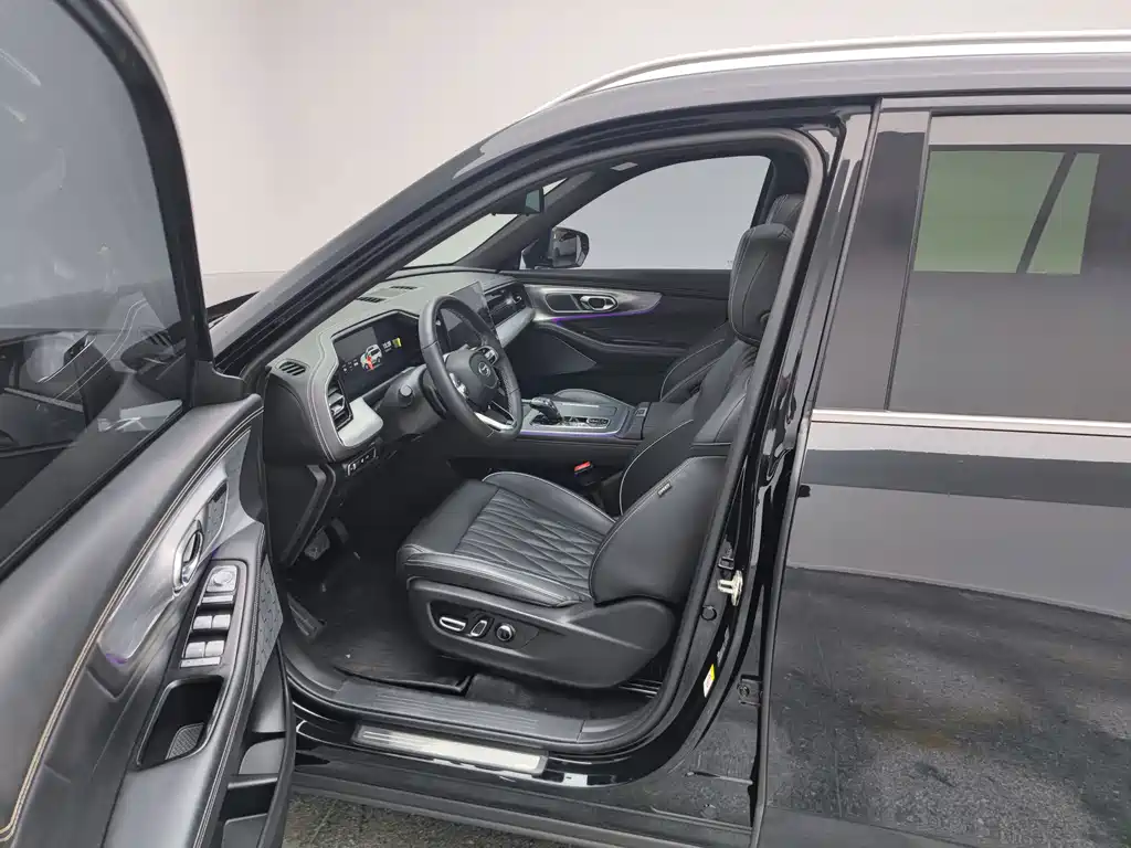 GAC Motor Trumpchi GS8 — фото 15