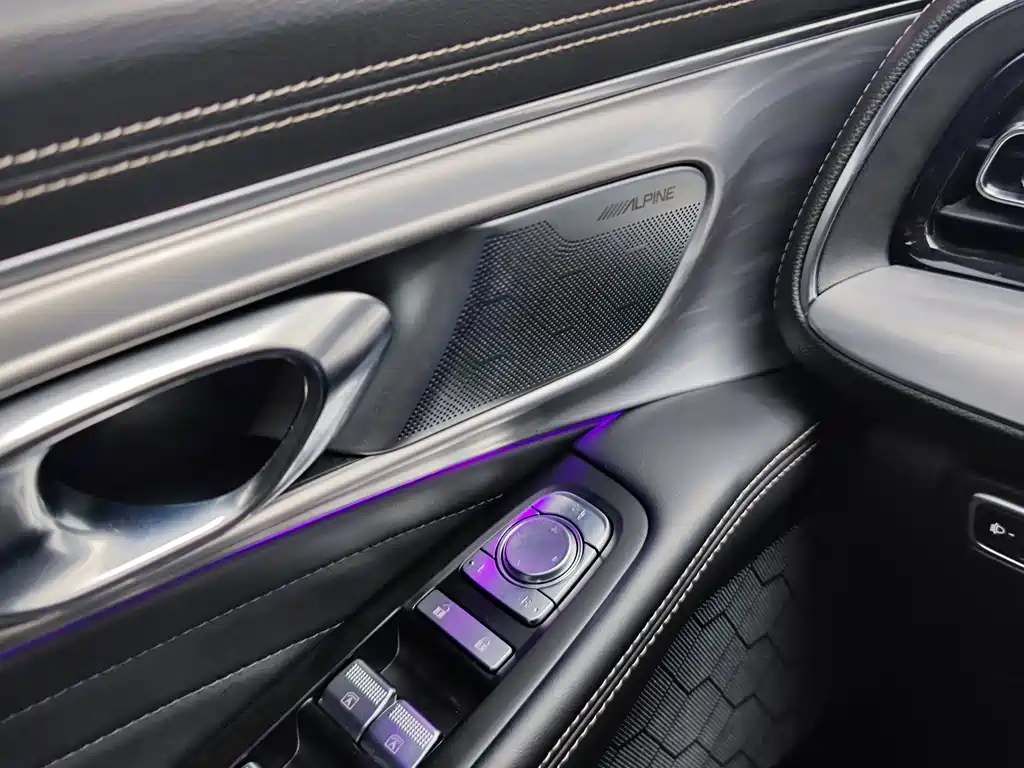 GAC Motor Trumpchi GS8 — фото 19
