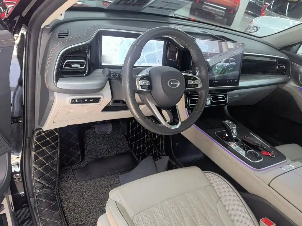 GAC Motor Trumpchi GS8 — фото 15