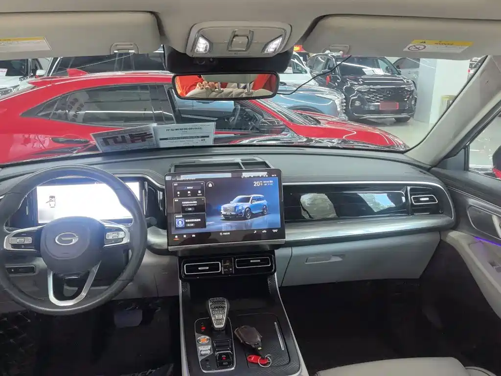 GAC Motor Trumpchi GS8 — фото 17