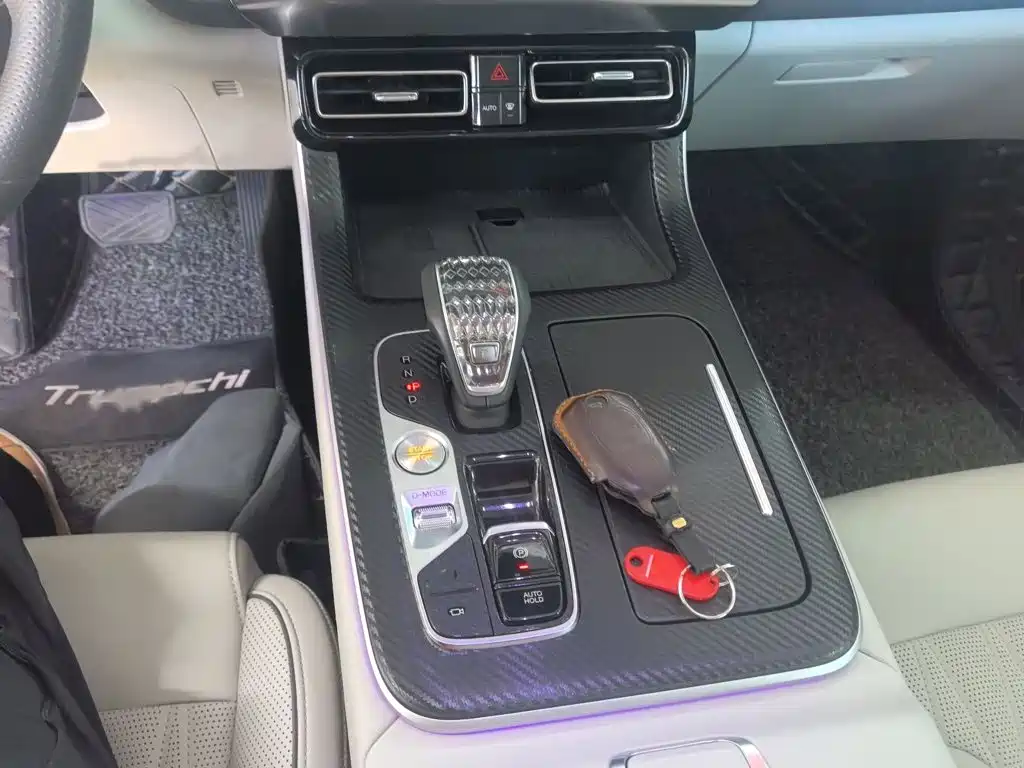 GAC Motor Trumpchi GS8 — фото 9