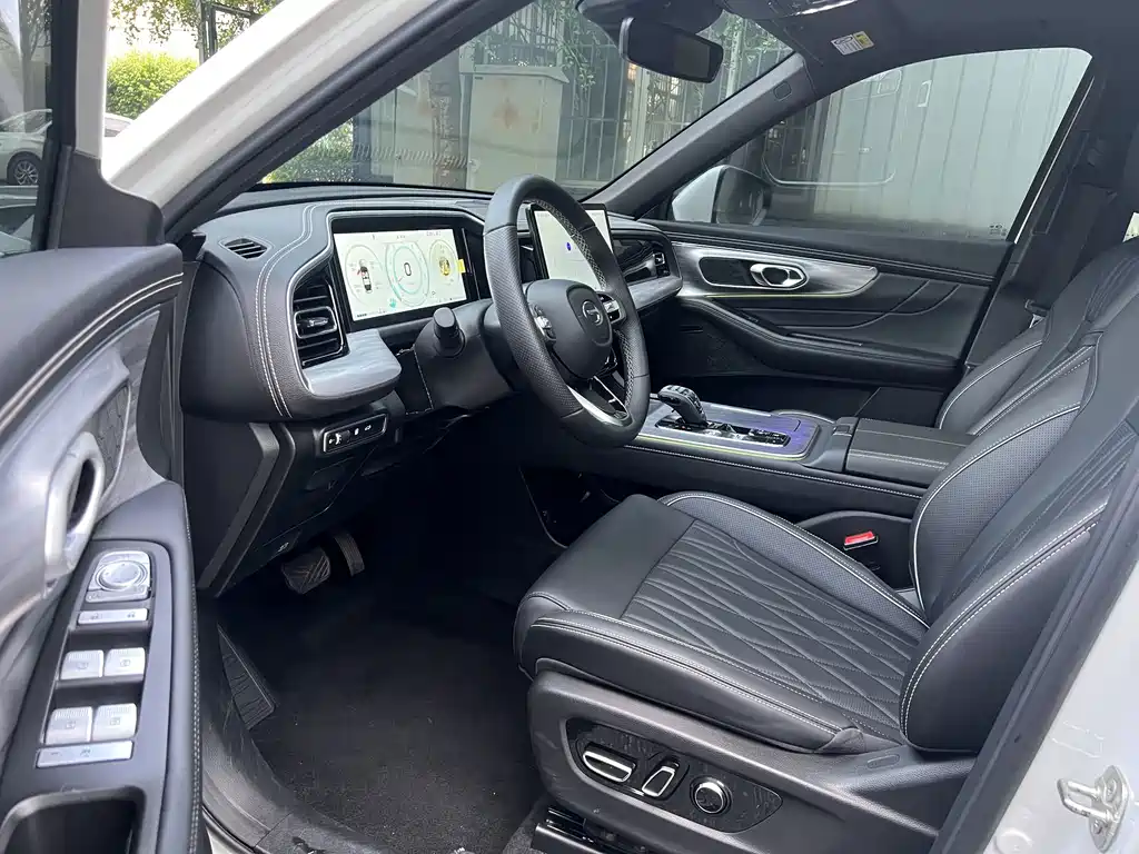 GAC Motor Trumpchi GS8 — фото 7