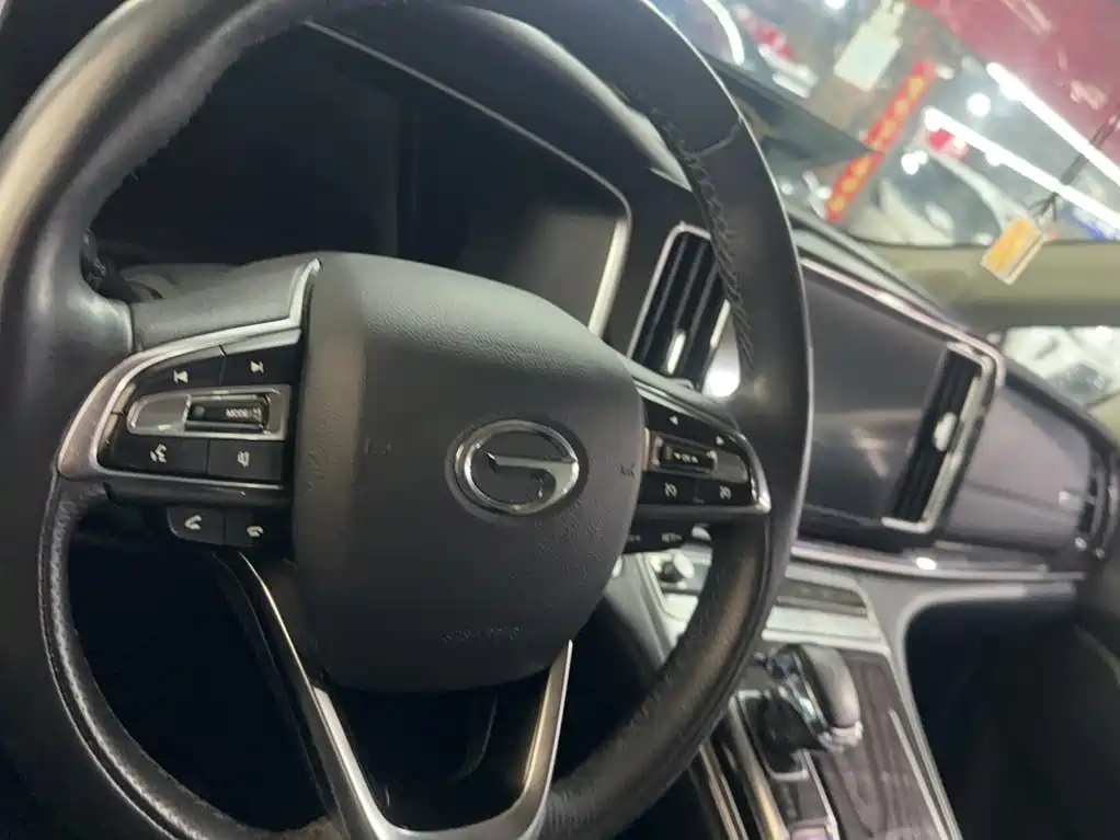 GAC Motor Trumpchi M8 — фото 3
