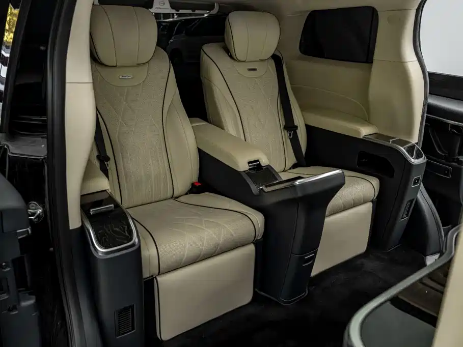 GAC Motor Trumpchi M8 — фото 23