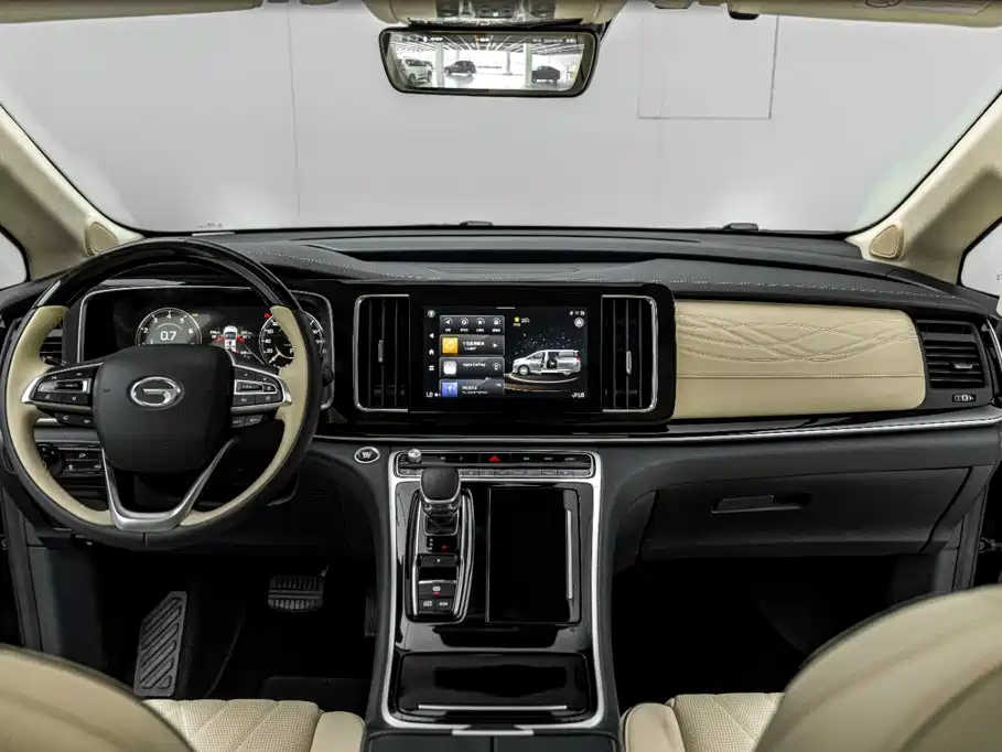 GAC Motor Trumpchi M8 — фото 33