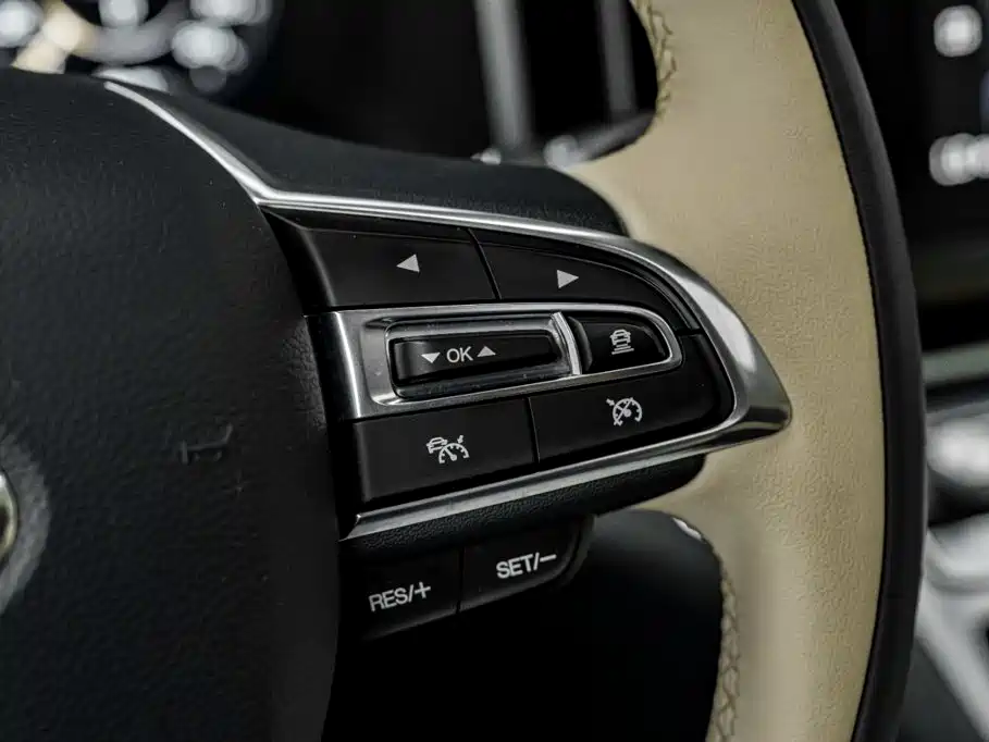 GAC Motor Trumpchi M8 — фото 10