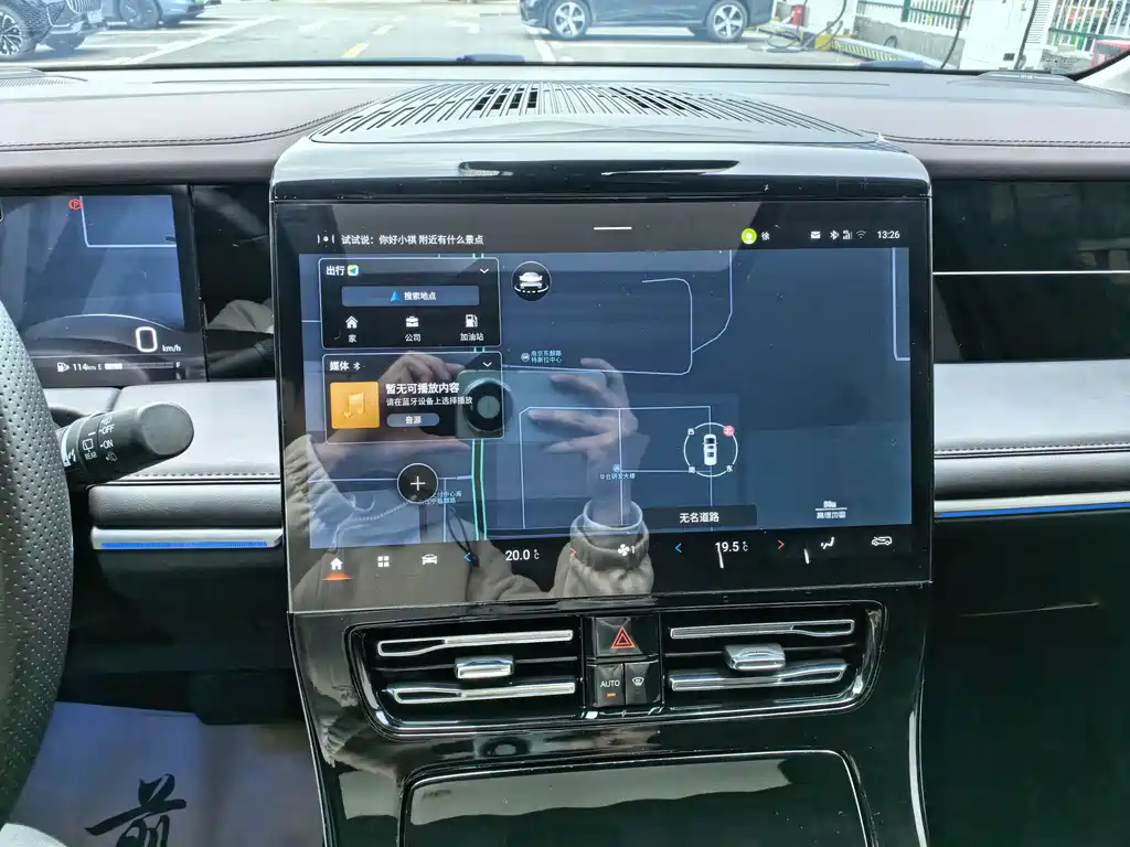 GAC Motor Trumpchi M8 — фото 19