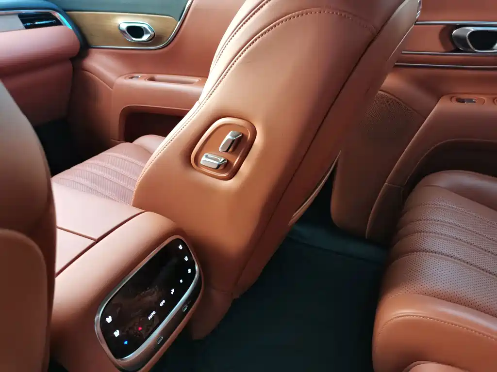 GAC Motor Trumpchi Xiangwang S9 — фото 15