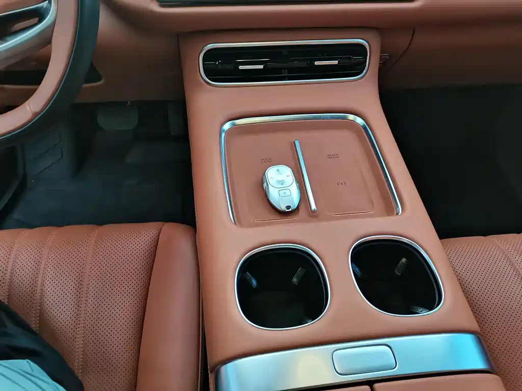 GAC Motor Trumpchi Xiangwang S9 — фото 31