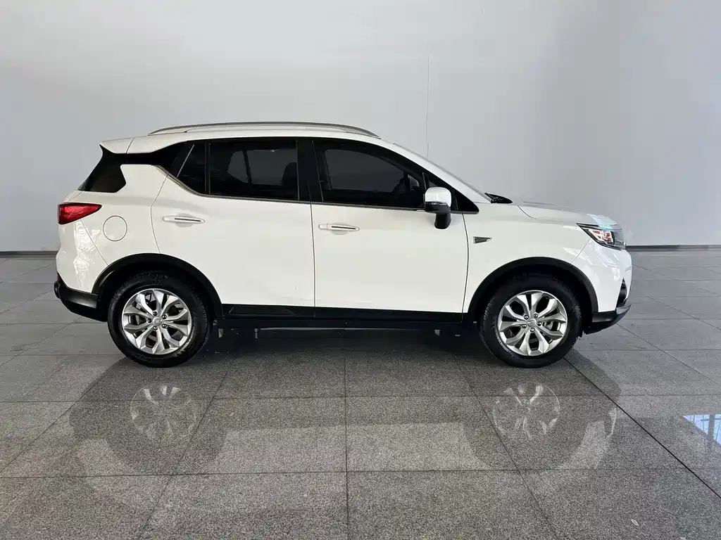 GAC Motor Trumpchi GS3 — фото 2
