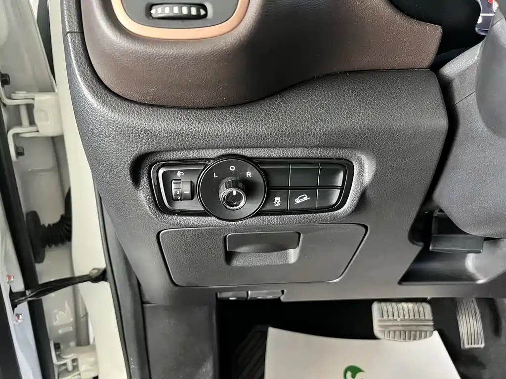 GAC Motor Trumpchi GS3 — фото 18