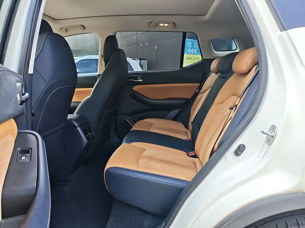 GAC Motor Trumpchi GS4 — фото 6