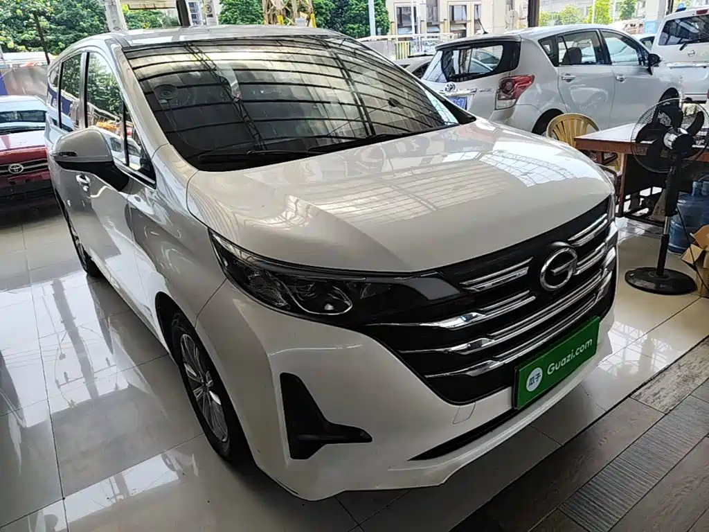 GAC Motor Trumpchi M6 — фото 4