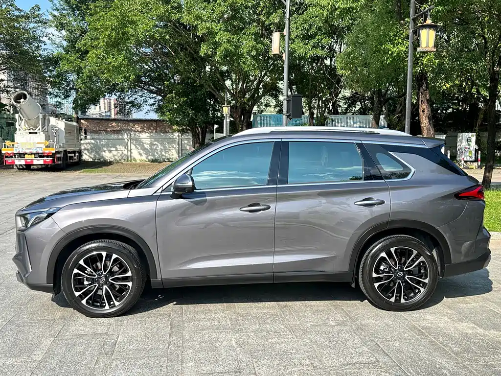 GAC Motor GS4 Plus — фото 18