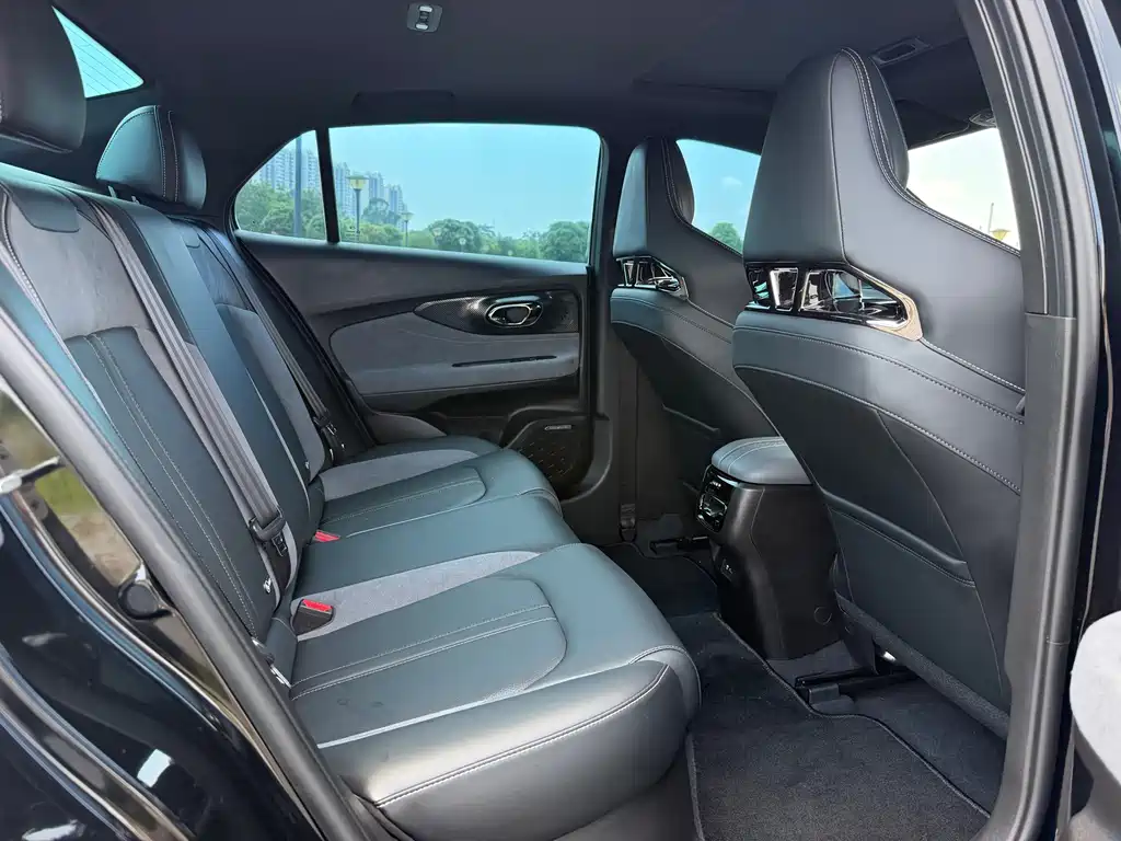 GAC Motor Shadow Leopard — фото 26