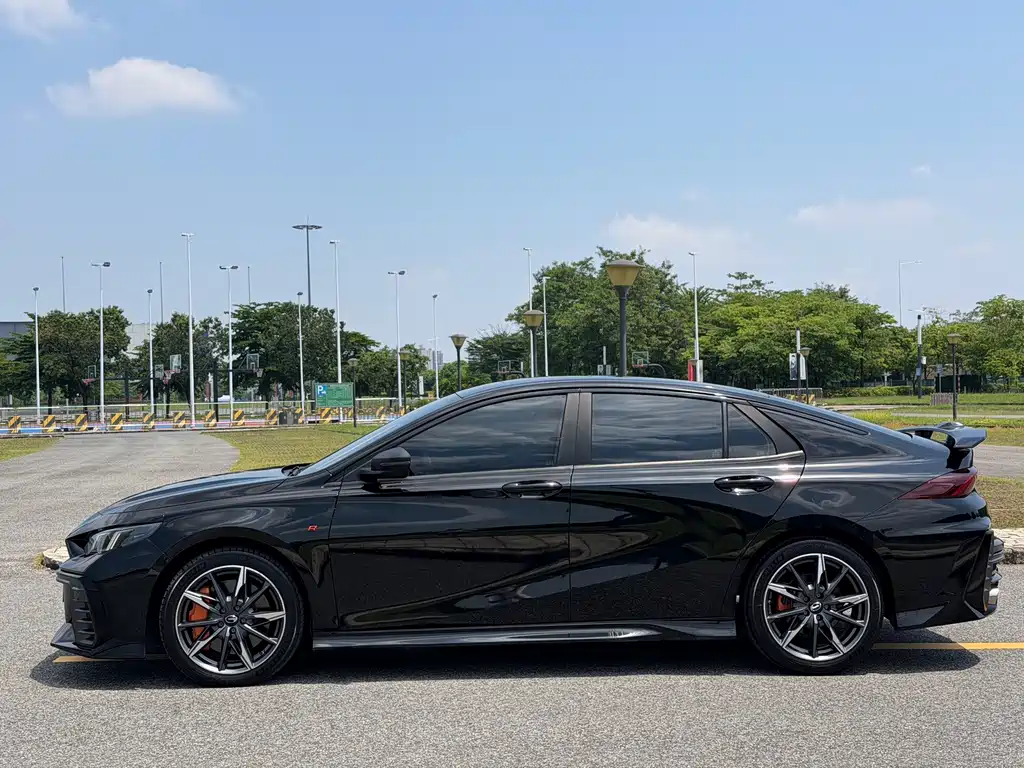 GAC Motor Shadow Leopard — фото 10