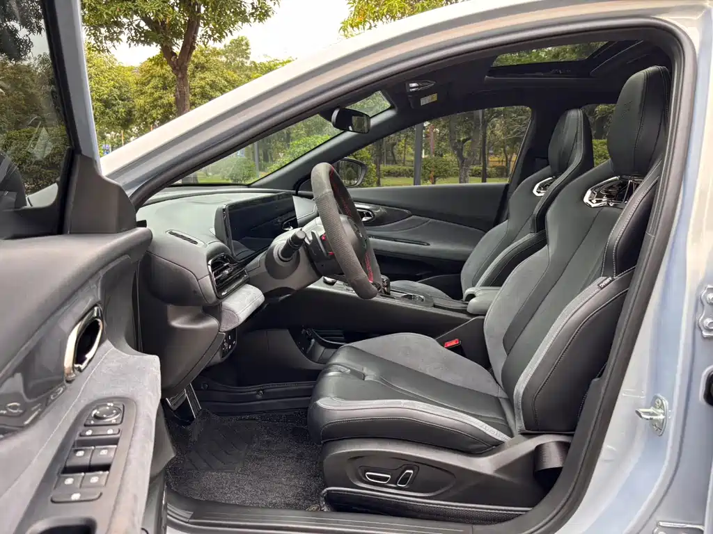 GAC Motor Shadow Leopard — фото 14
