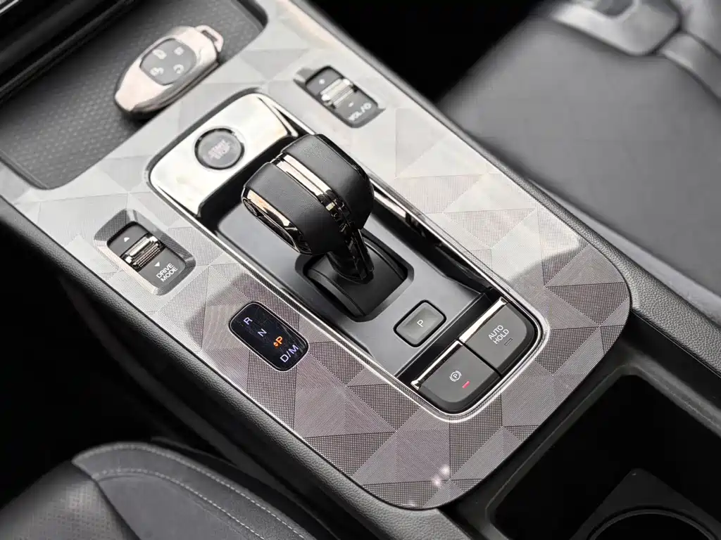 GAC Motor Shadow Leopard — фото 21