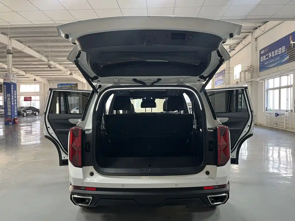 GAC Motor Trumpchi GS8 — фото 14