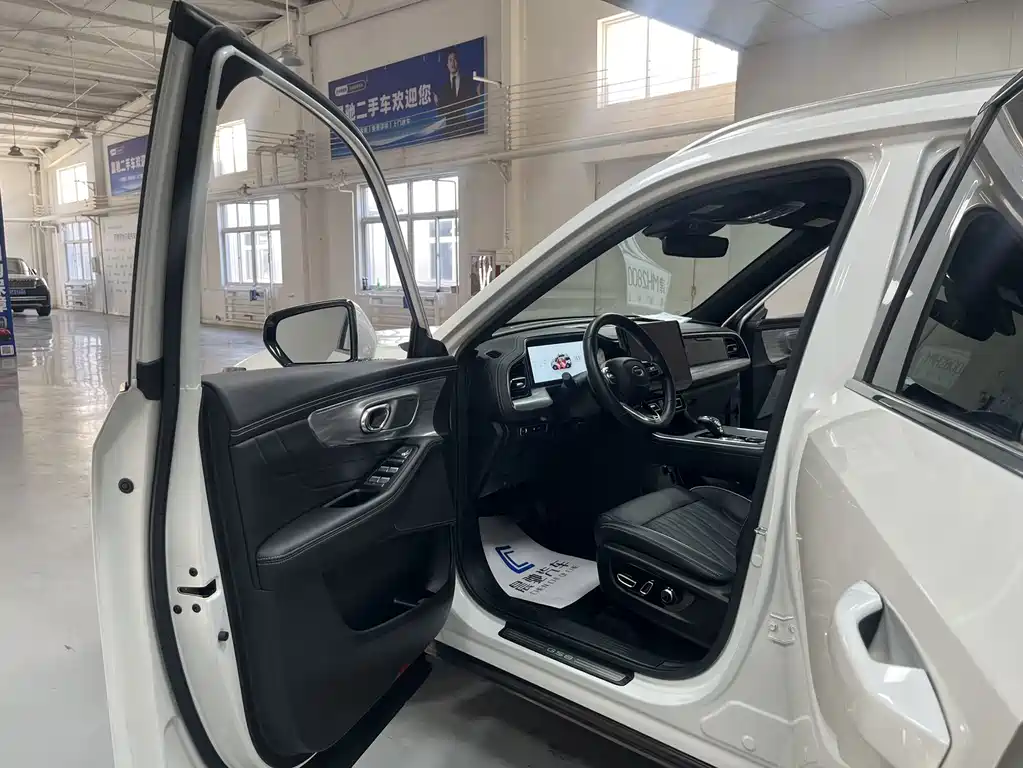 GAC Motor Trumpchi GS8 — фото 8