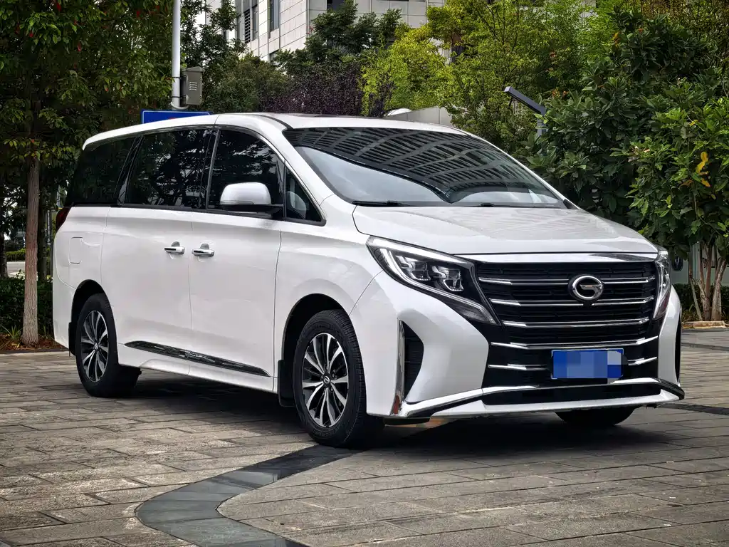 GAC Motor Trumpchi M8 — фото 3