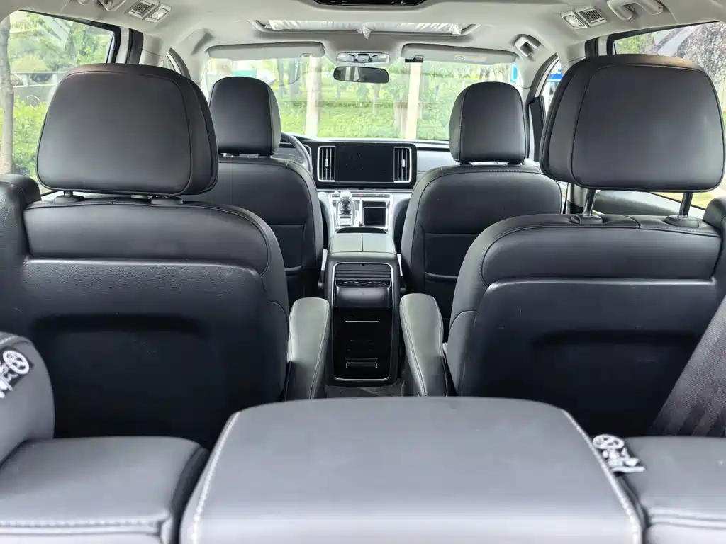 GAC Motor Trumpchi M8 — фото 36