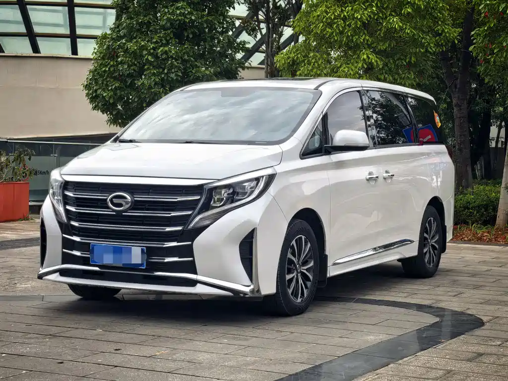 GAC Motor Trumpchi M8