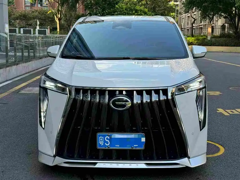 GAC Motor Trumpchi M8 — фото 3