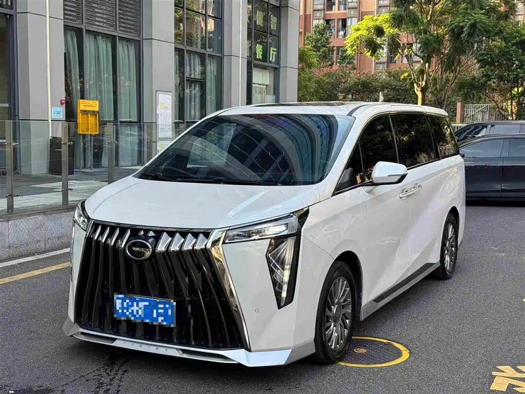 GAC Motor Trumpchi M8