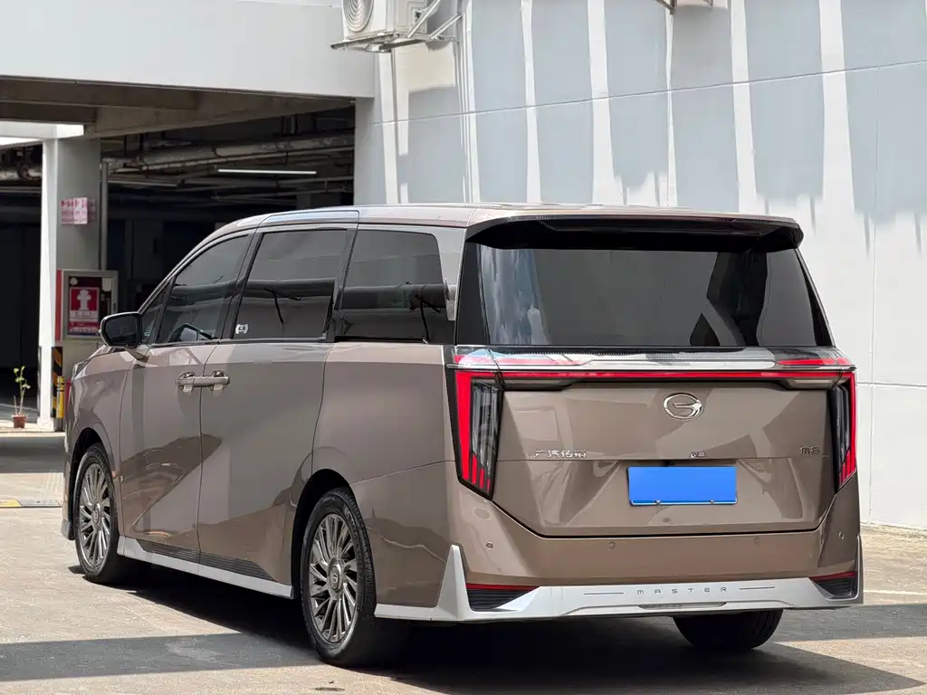 GAC Motor Trumpchi M8 — фото 14