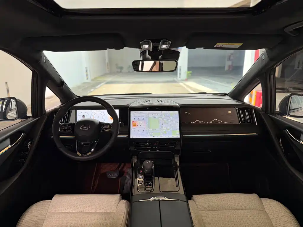 GAC Motor Trumpchi M8 — фото 10