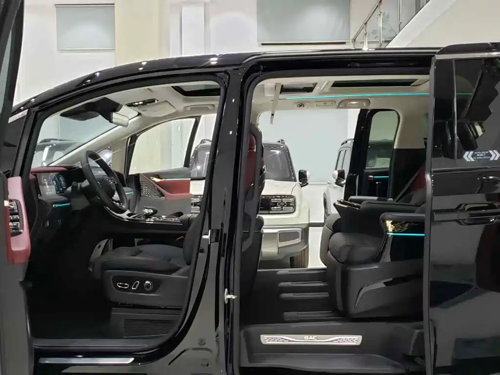 GAC Motor Trumpchi E9 — фото 11