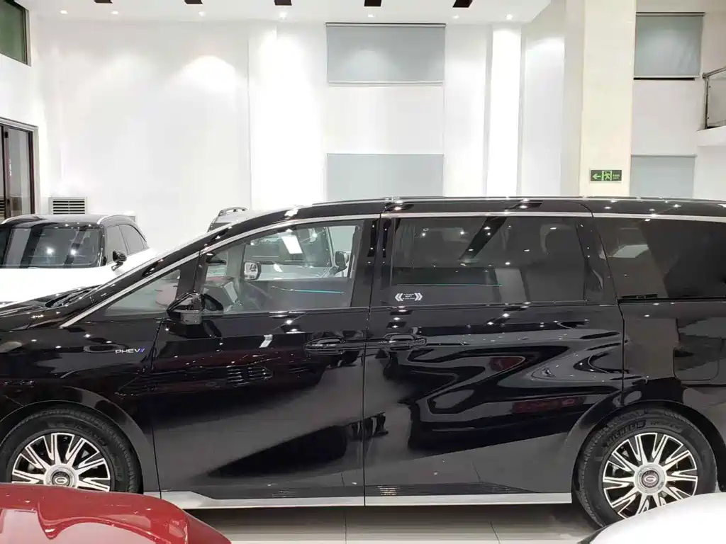 GAC Motor Trumpchi E9 — фото 15