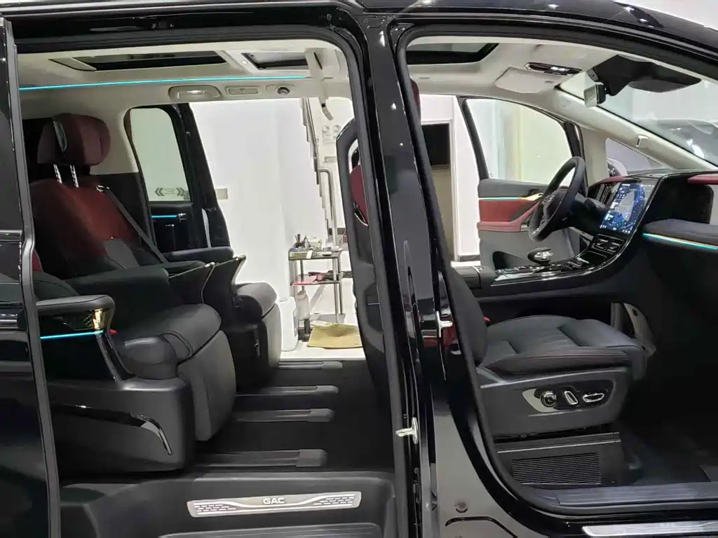 GAC Motor Trumpchi E9 — фото 8