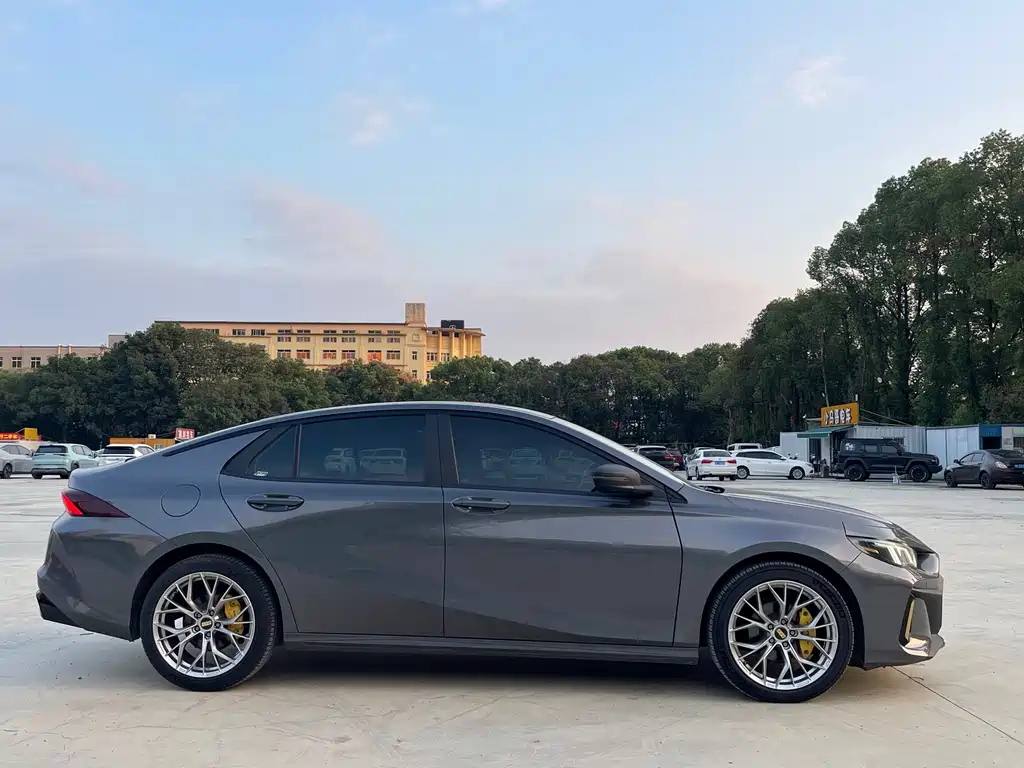 GAC Motor Shadow Leopard — фото 7