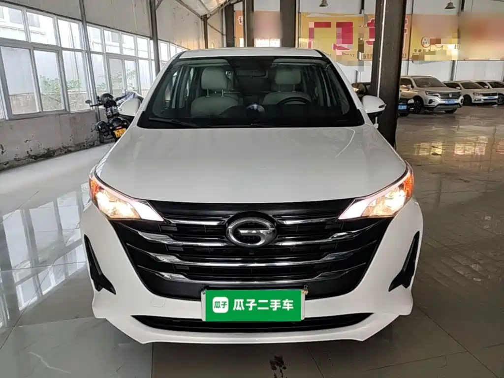GAC Motor Trumpchi M6 — фото 3
