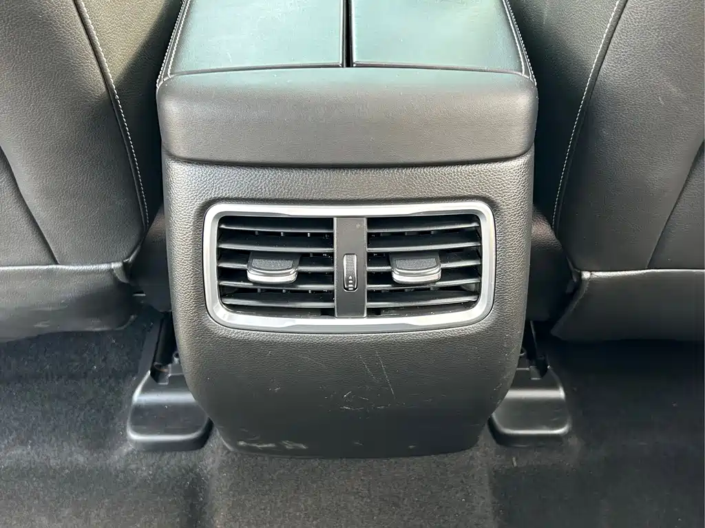 GAC Motor Trumpchi GS8 — фото 14