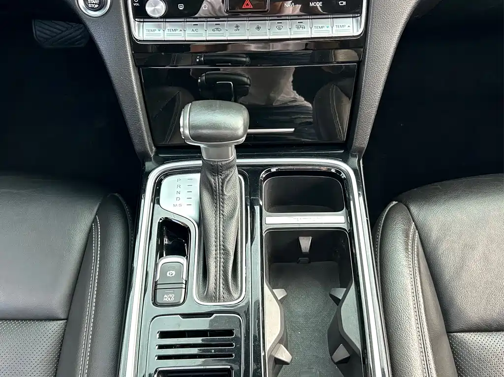 GAC Motor Trumpchi GS8 — фото 15