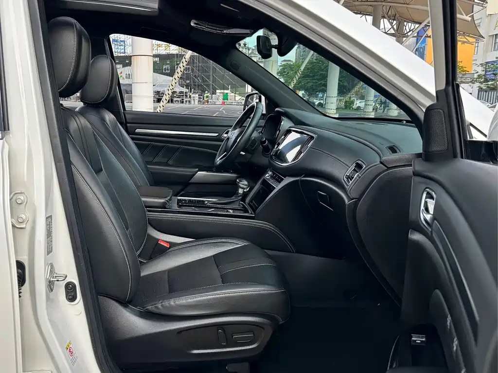 GAC Motor Trumpchi GS8 — фото 17