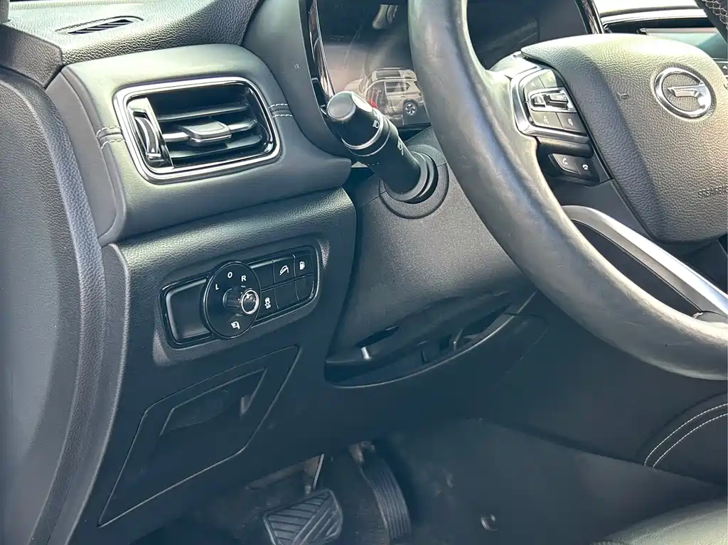 GAC Motor Trumpchi GS8 — фото 21