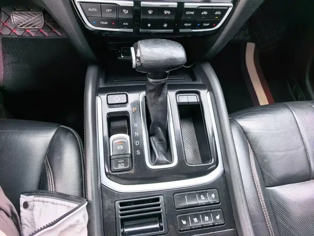 GAC Motor Trumpchi GS8 — фото 14
